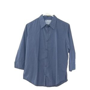 Columbia‎ Women's Button-Up Shirt Light Blue 100% Cotton Size M